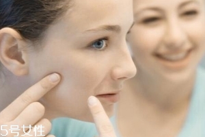 光敏食物真的會(huì)導(dǎo)致變黑嗎？只有敏感皮才要注意