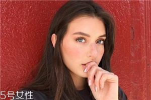 切眉能去魚(yú)尾紋嗎？你不知道的切眉效果