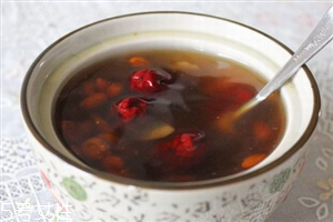 紅糖水為什么發(fā)酸？紅糖可以促進細胞新生作用