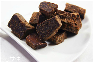 黑糖為什么比紅糖貴？經(jīng)期吃紅糖好還是黑糖好？