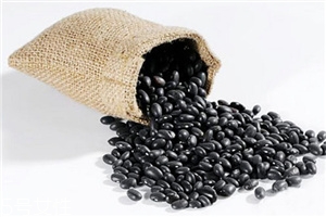 吃黑豆補(bǔ)血嗎？3款黑豆補(bǔ)血食譜美容養(yǎng)顏
