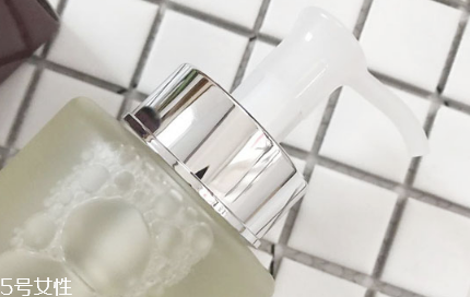 sk2神仙水和清瑩露怎么區(qū)分？使用小竅門