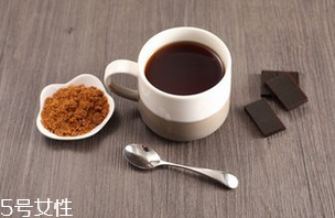 紅糖不能和什么一起吃？紅糖水可以加蜂蜜嗎？