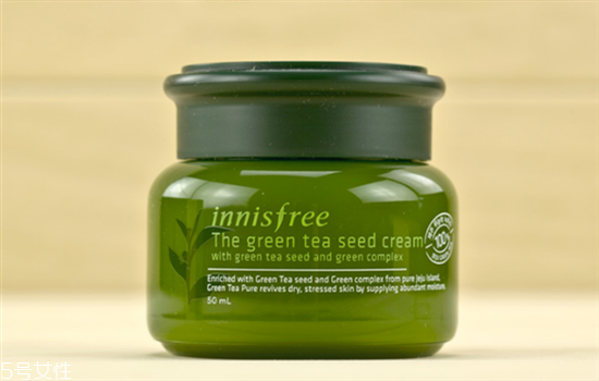 悅詩風(fēng)吟面霜好用嗎？正確的時間使用面霜更好