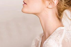 頸紋可以消除嗎？醫(yī)美方法最靠譜