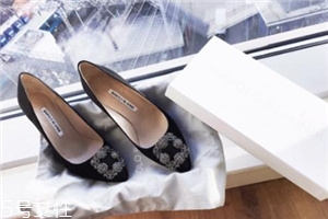 manolo blahnik是哪個國家的牌子？女星們的紅毯指定用鞋