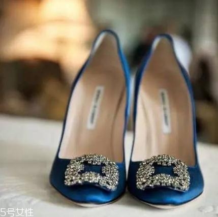 manolo blahnik是幾線品牌？高跟鞋中的貴族品牌