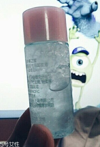 化妝品凍僵了還有效果嗎？美白產(chǎn)品別用了