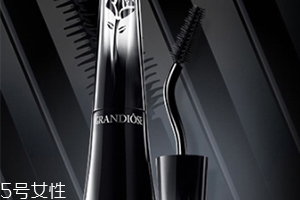 2018睫毛膏哪個(gè)牌子好？這幾款不暈染不蒼蠅腿