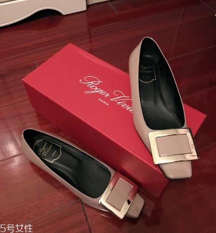 roger vivier是奢侈品嗎？邂逅法式優(yōu)雅