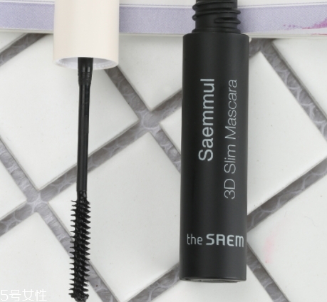 睫毛膏的保質(zhì)期是多久？這樣保存不容易干