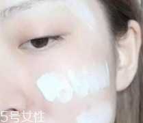 妝前乳致痘嗎？長痘體質(zhì)不要用妝前乳