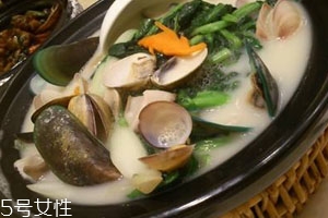 魚(yú)湯可以和菠菜一起吃嗎 搭配促進(jìn)吸收