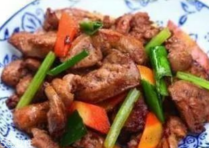 雞心雞肝的營養(yǎng)價(jià)值 雞身上這對寶貝營養(yǎng)豐富 雞心雞肝的營養(yǎng)價(jià)值 雞身上這對寶貝營養(yǎng)豐富