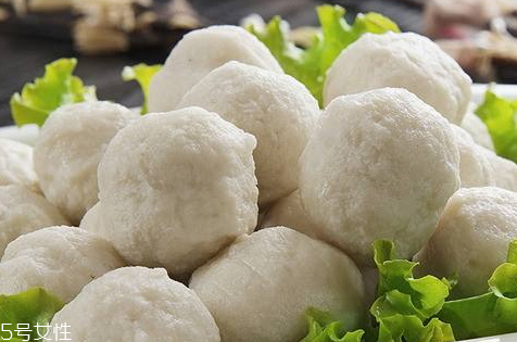 鱈魚(yú)可以做魚(yú)丸嗎 美味的鱈魚(yú)丸子