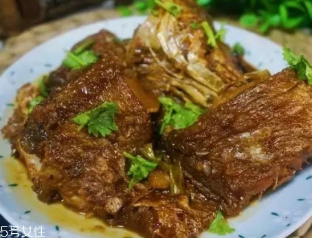 如何燉魚好吃又簡單？最簡單的燉魚方法介紹