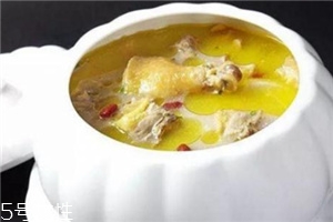 什么人不適合喝雞湯？雞湯雖好但這些人卻無福消受