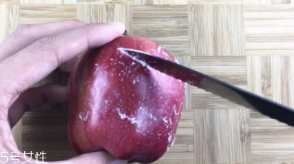 花牛蘋果的果蠟怎么清洗？其實沒有危害