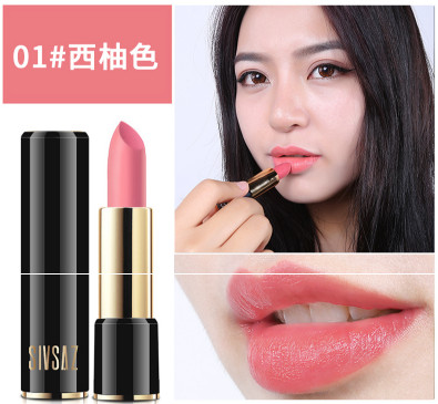 為什么唇膏越涂越干 唇膏不是涂越厚越多就越好 為什么唇膏越涂越干 唇膏不是涂越厚越多就越好