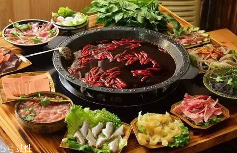 火鍋為什么要用牛油 牛油火鍋好處多多 火鍋為什么要用牛油 牛油火鍋好處多多