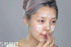 面霜有哪些涂抹方法？有些不適合點涂