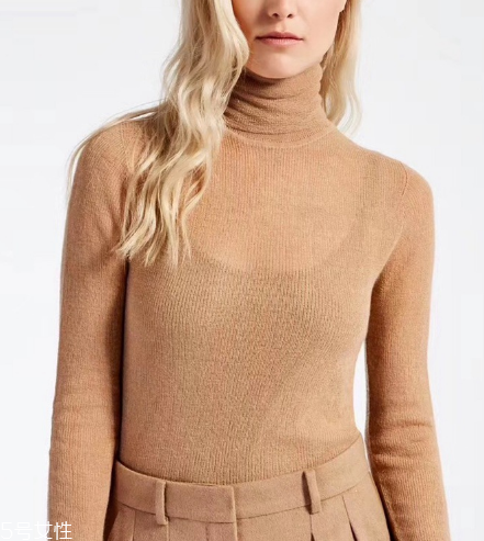 高領(lǐng)毛衣款式怎么挑選？這樣穿化身時(shí)尚通行證