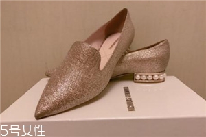 nicholas kirkwood是哪個國家的牌子？把優(yōu)雅穿在腳上