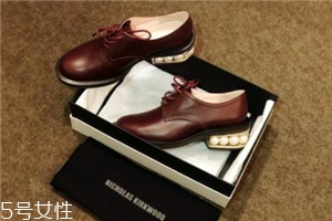 nicholas kirkwood鞋偏碼嗎？最優(yōu)雅的高跟鞋