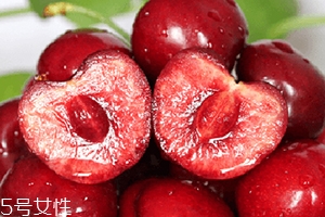 車厘子可以和雞蛋一起吃嗎？容易出現(xiàn)身體不適