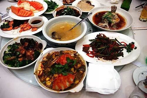 哪三種剩菜不能放冰箱里？這幾種剩菜吃不得