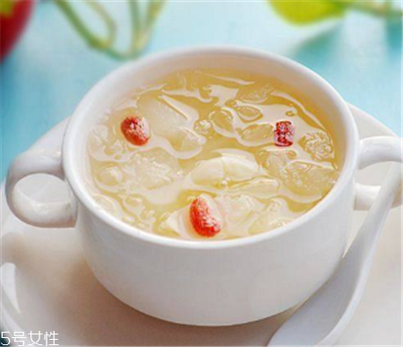 蒸梨可以治感冒嗎？梨怎么吃治感冒？