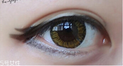 2018最流行的眼線畫法有幾種？新手最容易犯的眼線誤區(qū)