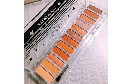 南瓜色眼影配什么顏色口紅？南瓜色眼影盤(pán)推薦