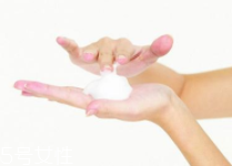 硅膠的潔面儀好用嗎？不要使用過(guò)多