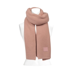 冬天戴什么圍巾好看？貌美又溫暖的圍巾大盤點