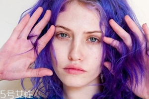 自己在家染發(fā)有傷害嗎？應選用大牌染發(fā)劑