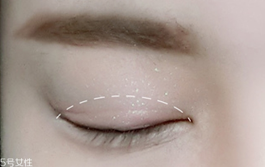 桃花妝的具體畫法步驟 新年脫單桃花妝畫法 桃花妝的具體畫法步驟 新年脫單桃花妝畫法