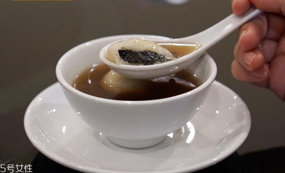 冬天喝什么最暖身子 暖身還不怕胖 冬天喝什么最暖身子 暖身還不怕胖