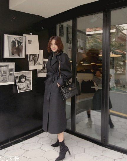 過膝大衣怎么搭配圖片 這樣穿瞬間提升氣場 過膝大衣怎么搭配圖片 這樣穿瞬間提升氣場