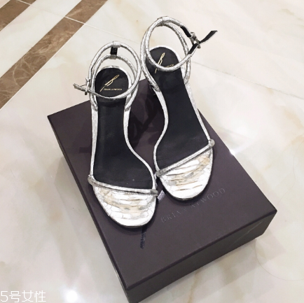 brian atwood是什么牌子？腳尖上的浪漫氣息