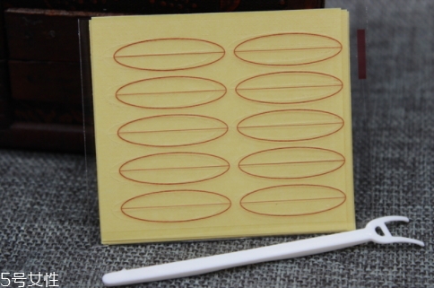 雙眼皮貼過敏怎么辦？眼睛紅腫癢這樣消腫