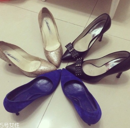 brian atwood鞋子多少錢？性感又可愛的百搭神器