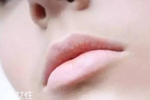 口紅掉色怎么辦？這5招可以救救唇色