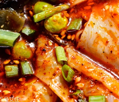 阿寬四川鋪蓋面好吃嗎？真實的試吃體驗