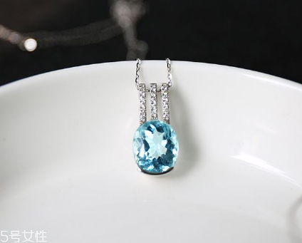 海藍(lán)寶石一克拉多少錢？沉著勇敢的象征