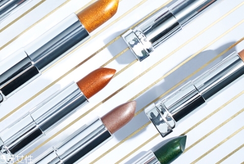 美寶蓮金屬唇膏怎么樣？從質(zhì)地顯色度持久度評(píng)測(cè)