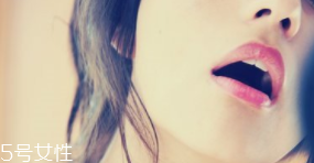 口紅病有哪些癥狀？使用不當(dāng)引發(fā)癌癥