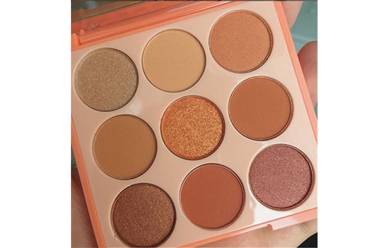 南瓜色眼影配什么顏色口紅？南瓜色眼影盤(pán)推薦