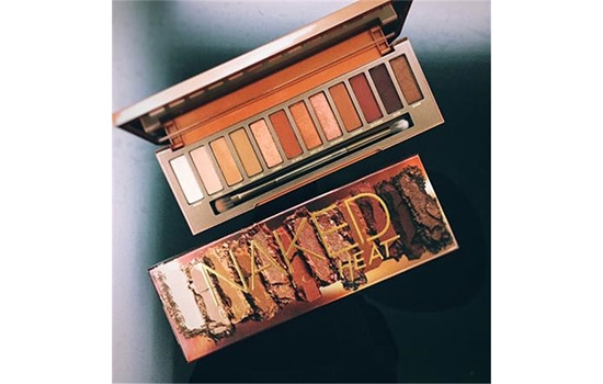 南瓜色眼影配什么顏色口紅？南瓜色眼影盤(pán)推薦