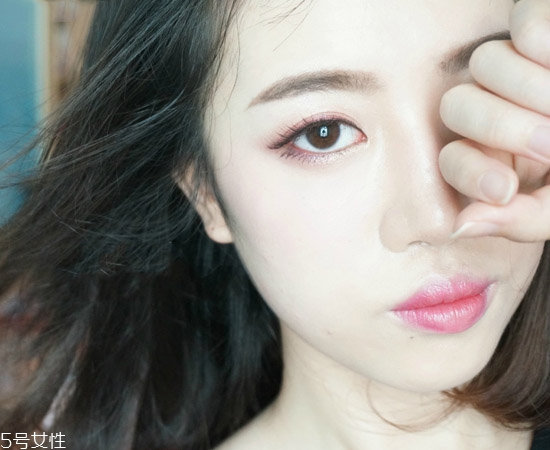 桃花眼妝容好看嗎？桃花眼妝容教程